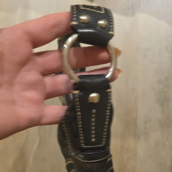 Elegant Black Women's Bag by Coach - Picture 4 of 10